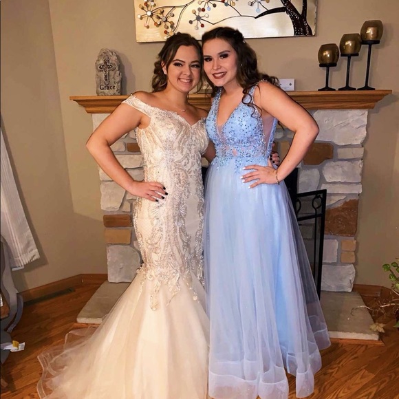 Light blue prom dress - Picture 4 of 5